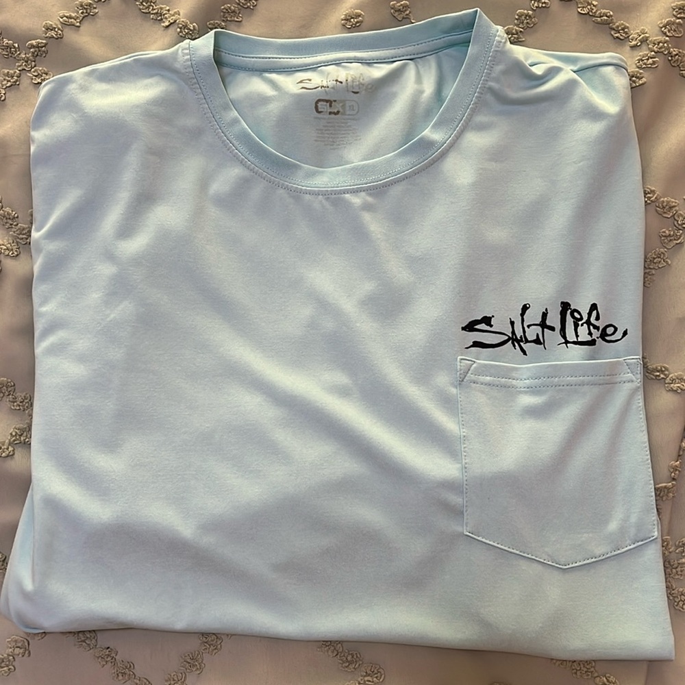 Men’s salt life UVAPOR shirt